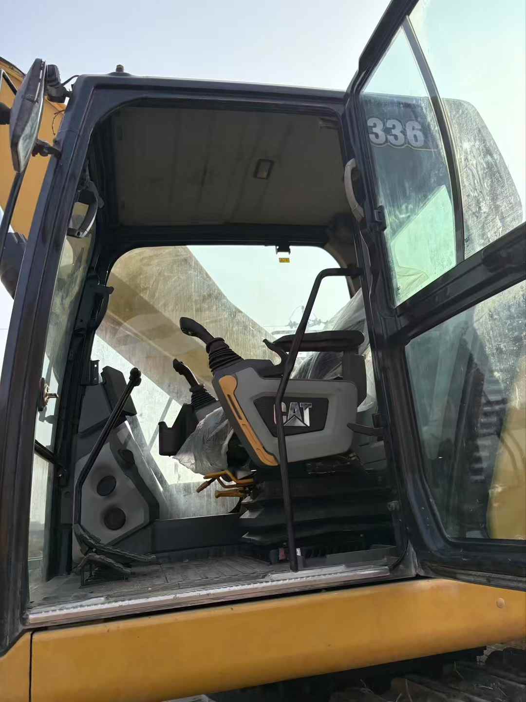 Buy Caterpillar 336FLH Used Excavator / 9 Used Caterpillar 336FLH Excavator 2020 Model / 9