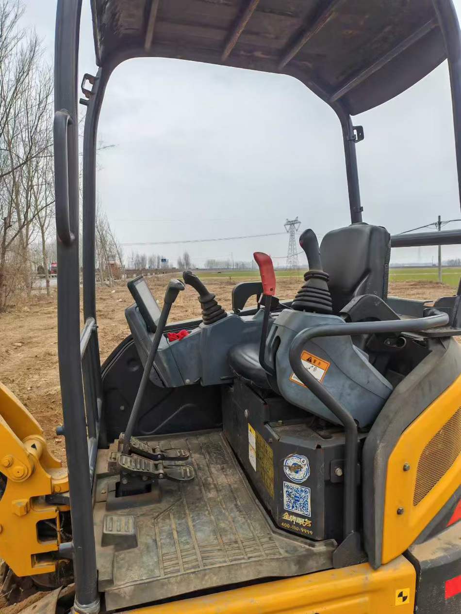 Buy XCMG XE26U Used Excavator / 7 Used XCMG XE26U Excavator 2016 Model / 7