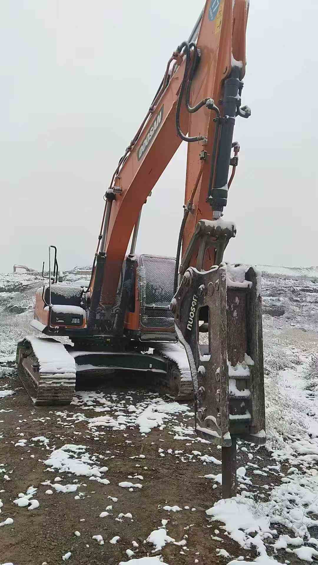 Buy Doosan DX60 Used Excavator / 5 Used Doosan DX60 Excavator 2022 Model / 5