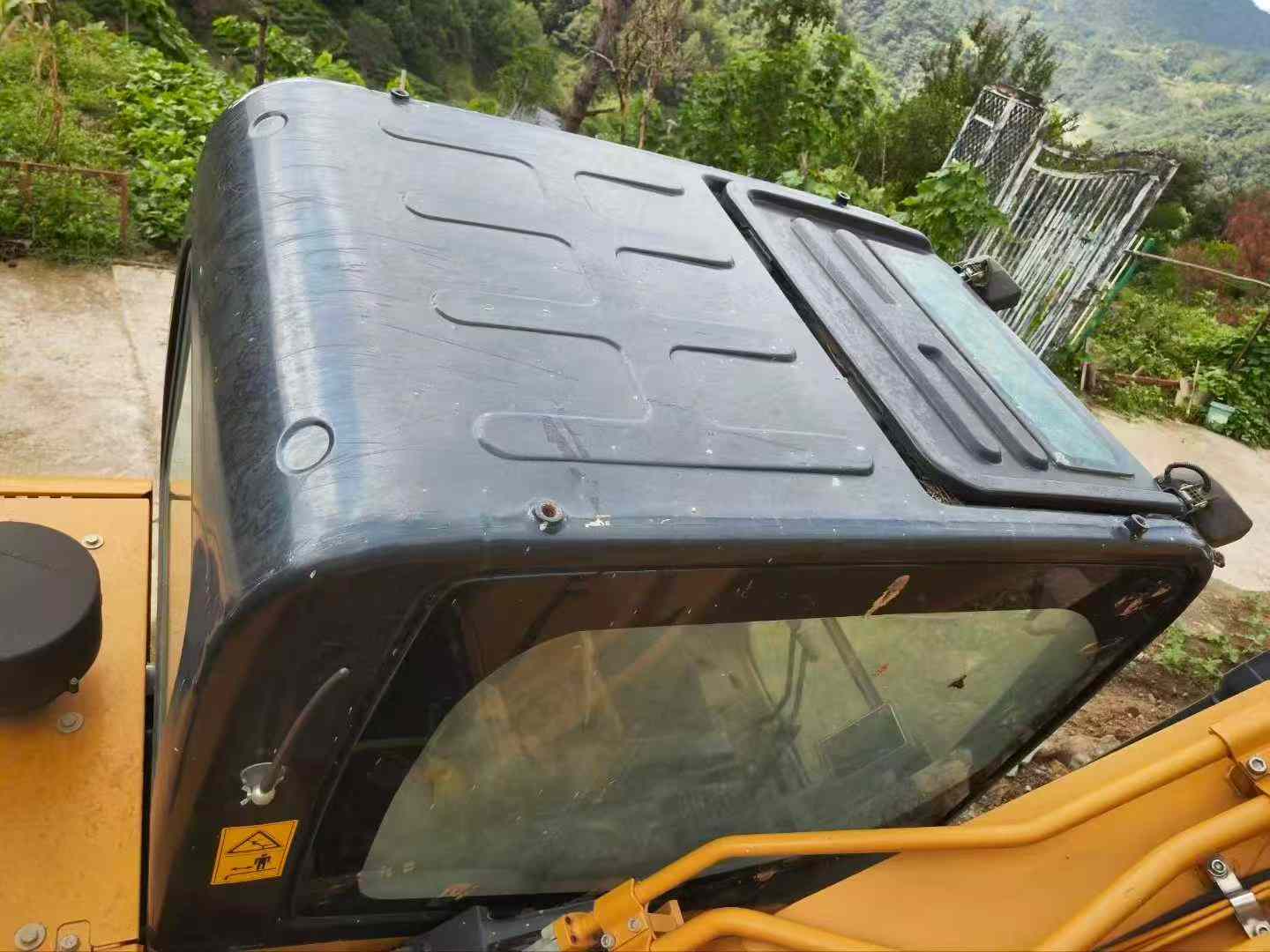 Buy Sany SY200C Used Excavator / 5 Used Sany SY200C Excavator 2016 Model / 5