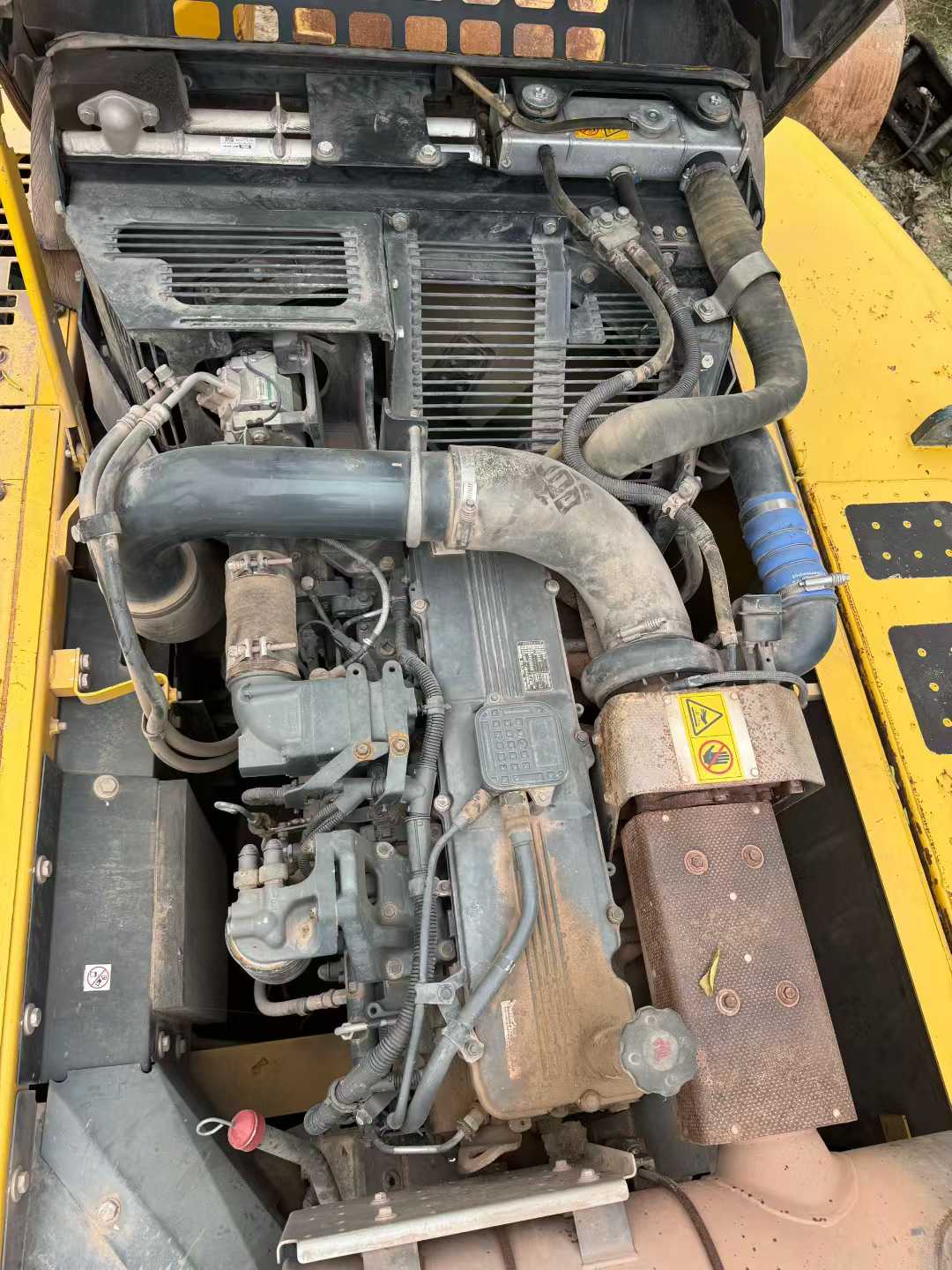 Buy Komatsu PC300 Used Excavator / 8 Used Komatsu PC300 Excavator 2019 Model / 8