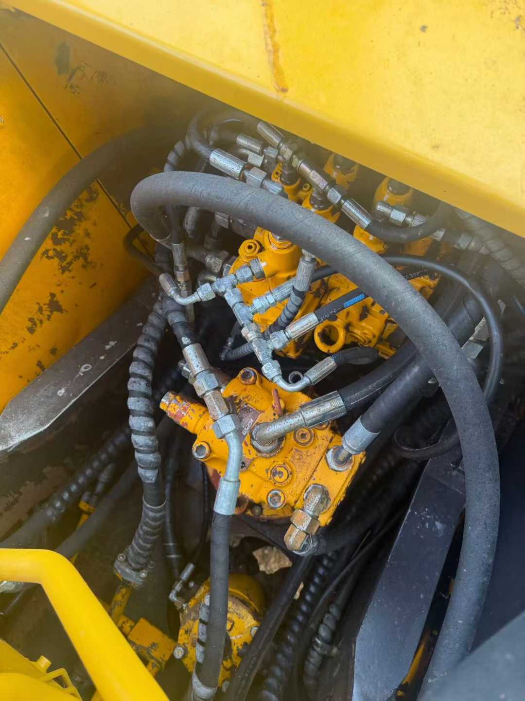 Buy Sany SY135 Used Excavator / 6 Used Sany SY135 Excavator 2014 Model / 6