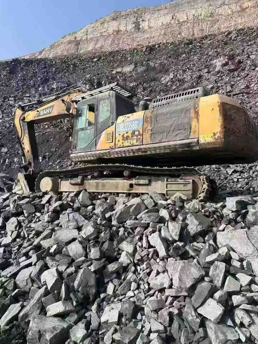 Buy Sany SY75 Used Excavator / 6 Used Sany SY75 Excavator 2016 Model / 6