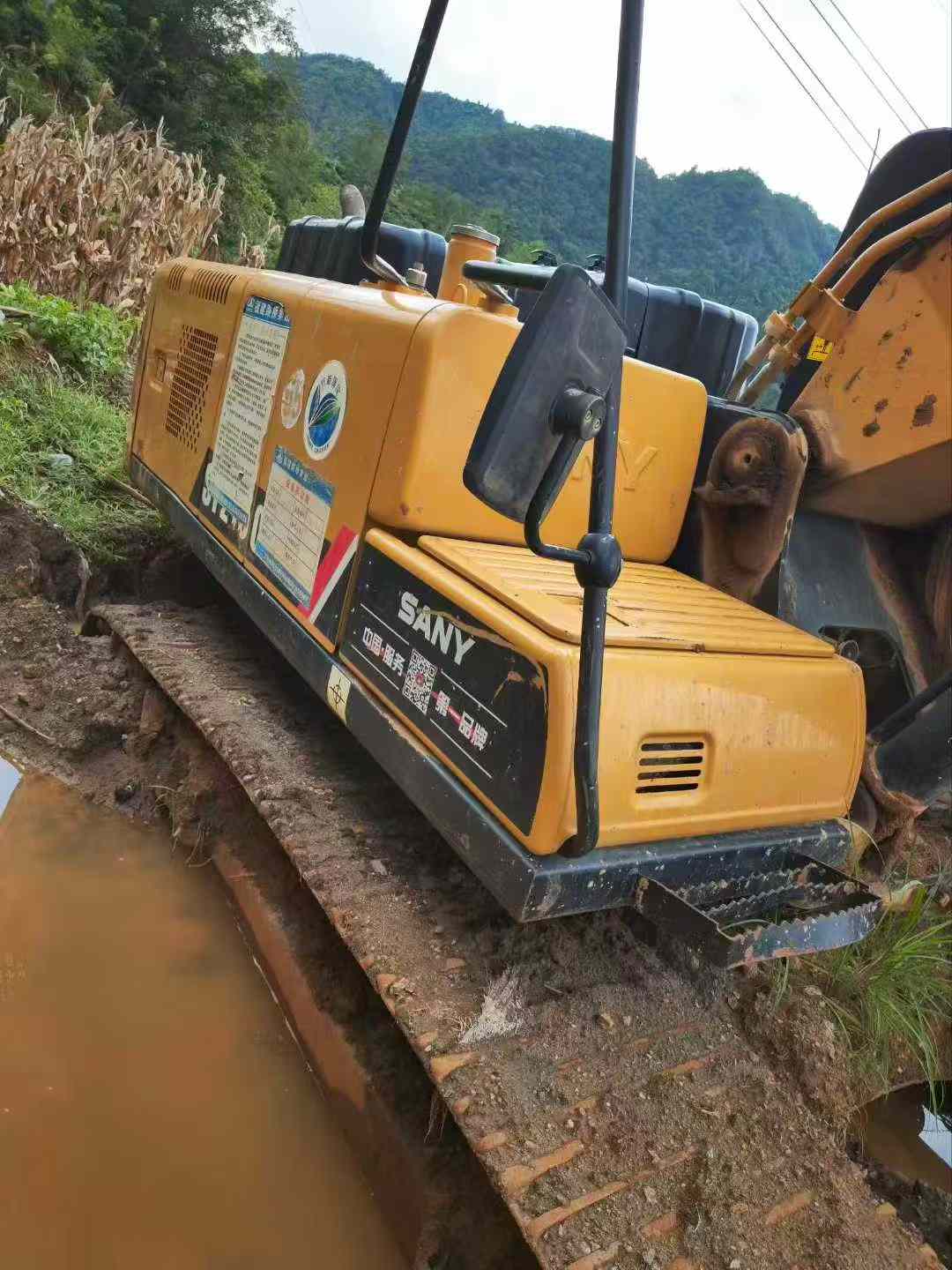 Buy Sany SY200C Used Excavator / 8 Used Sany SY200C Excavator 2016 Model / 8