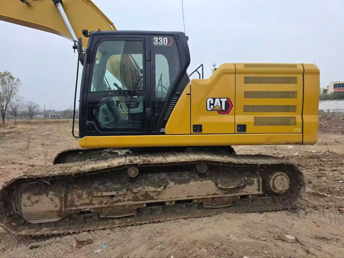 Buy Caterpillar 330L Used Excavator / 1