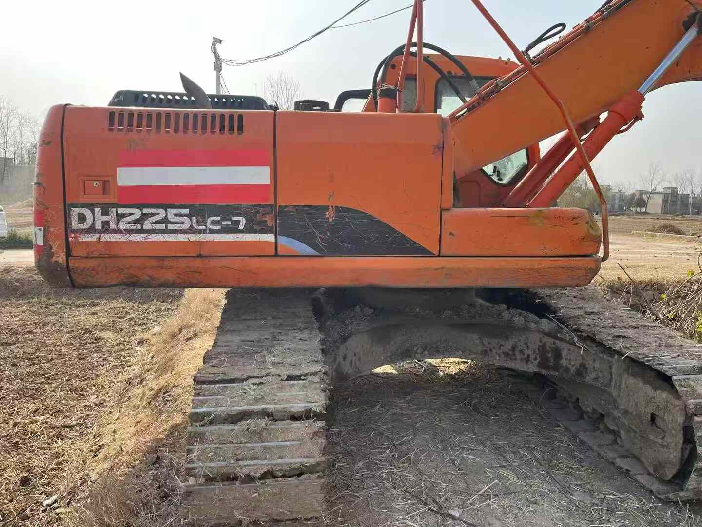 Buy Doosan S225 Used Excavator / 2 Used Doosan S225 Excavator 2010 Model / 2