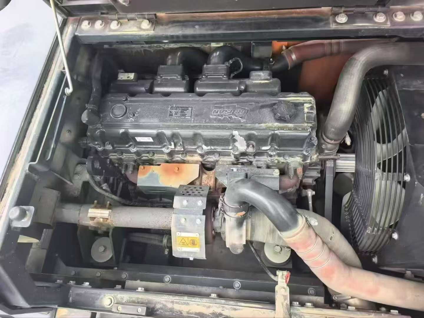 Buy Doosan DL300 Used Excavator / 5 Used Doosan DL300 Excavator 2021 Model / 5