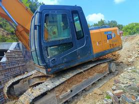 Buy Hyundai R215VSN Used Excavator / 4 Used Hyundai R215VSN Excavator 2014 Model / 4