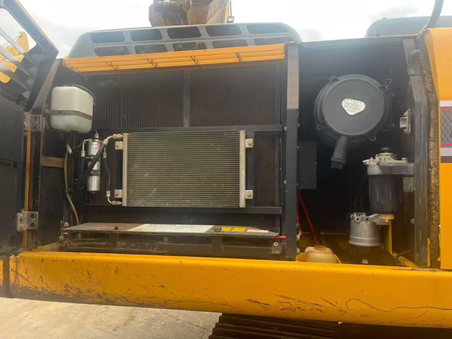 Buy Kato HD820V Used Excavator / 8 Used Kato HD820V Excavator 2016 Model / 8