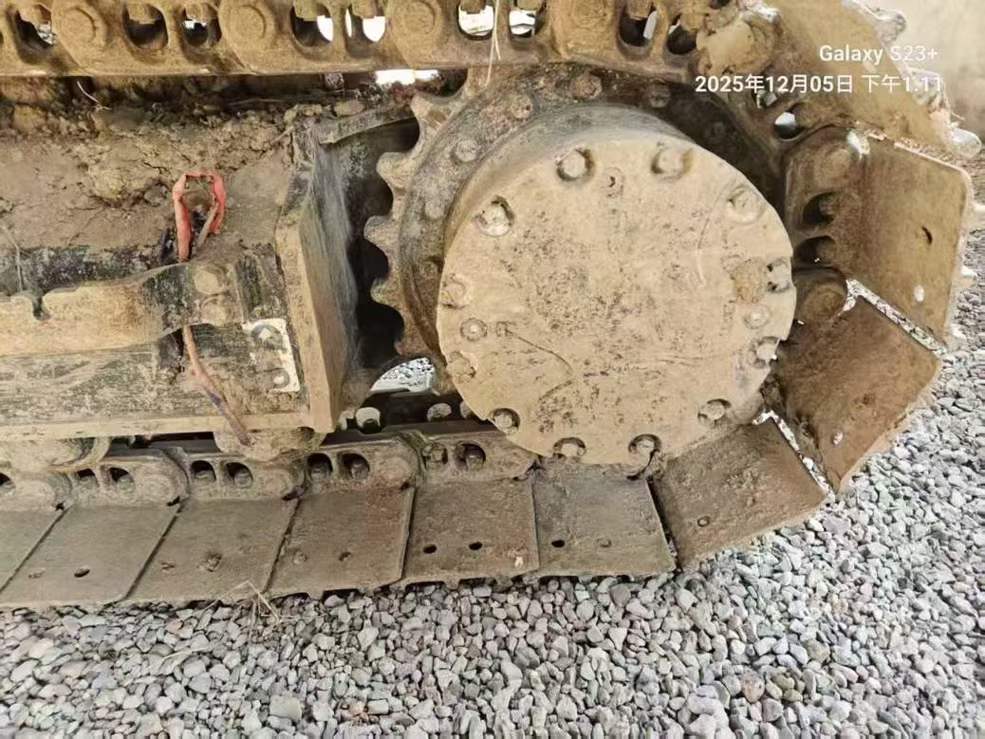 Buy Hitachi ZAXIS200 Used Excavator / 8 Used Hitachi ZAXIS200 Excavator 2024 Model / 8