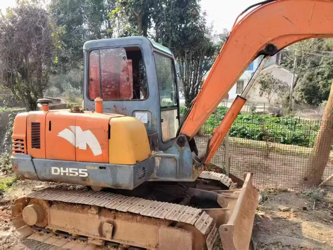 Buy Doosan DH55 Used Excavator / 2 Used Doosan DH55 Excavator 2016 Model / 2