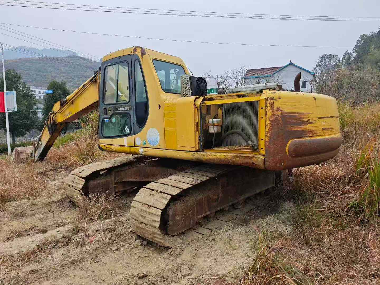 Buy Komatsu PC200-6 Used Excavator / 1