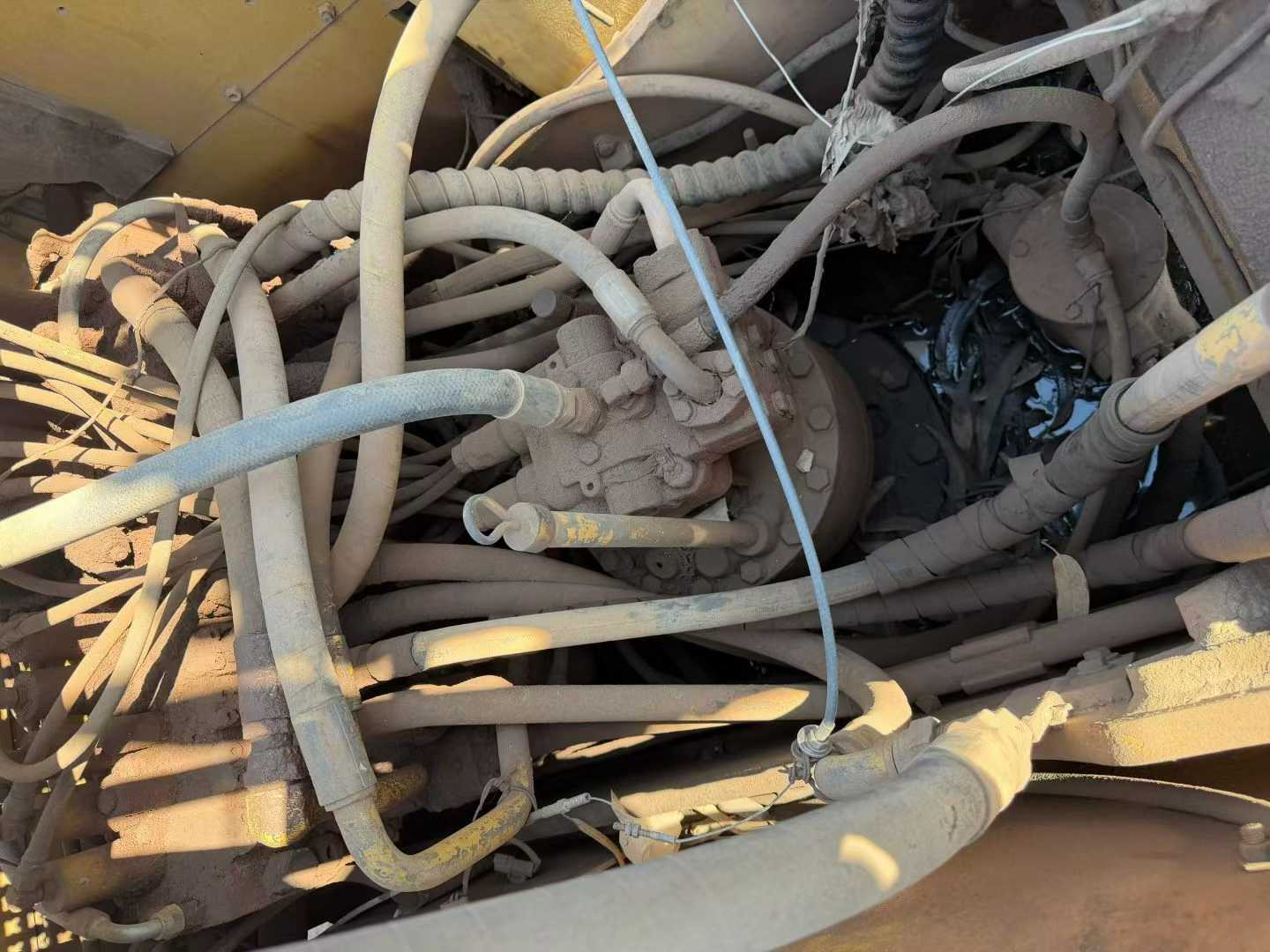 Buy Caterpillar 320C Used Excavator / 6 Used Caterpillar 320C Excavator 2016 Model / 6