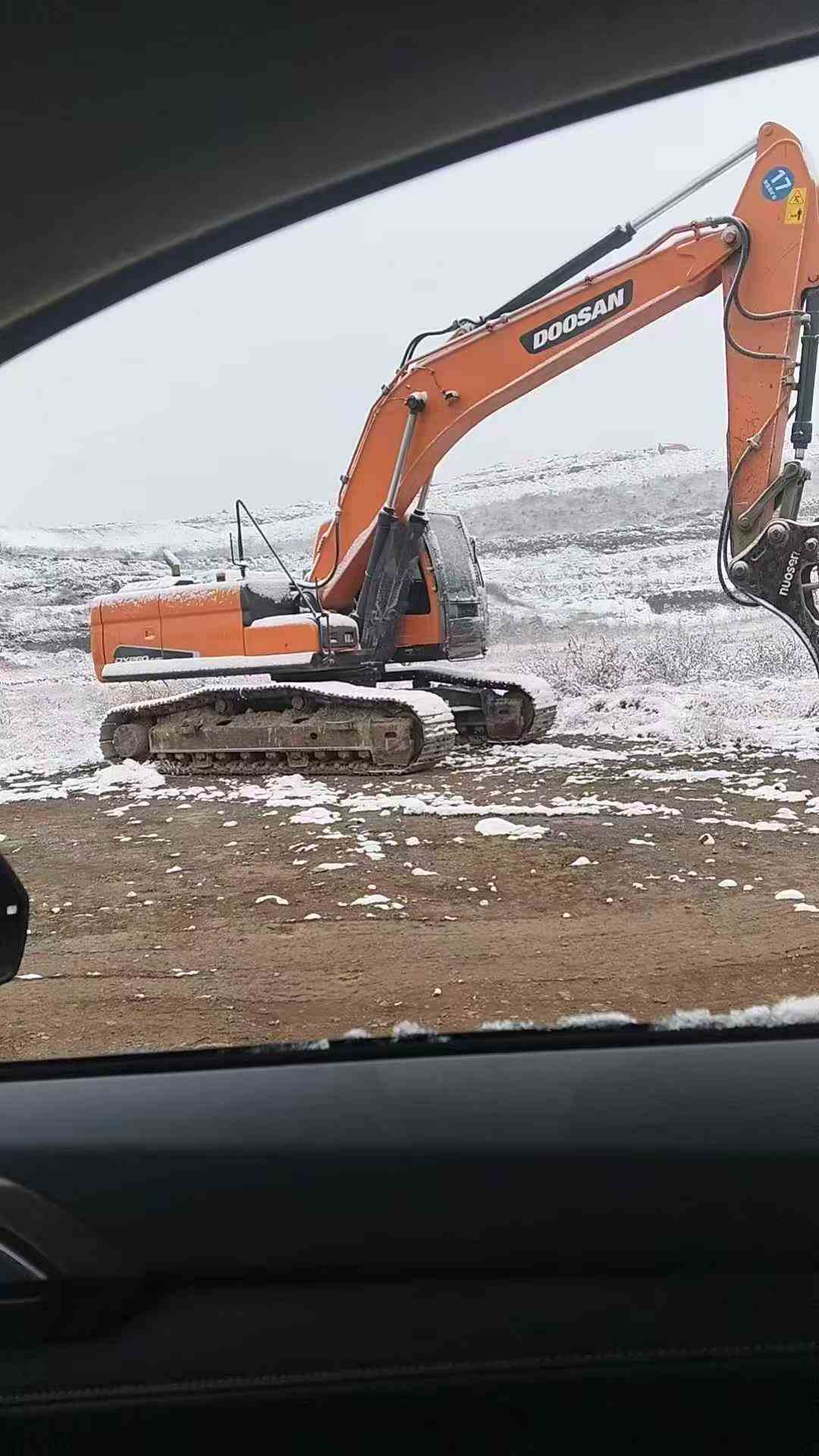 Buy Doosan DX60 Used Excavator / 1