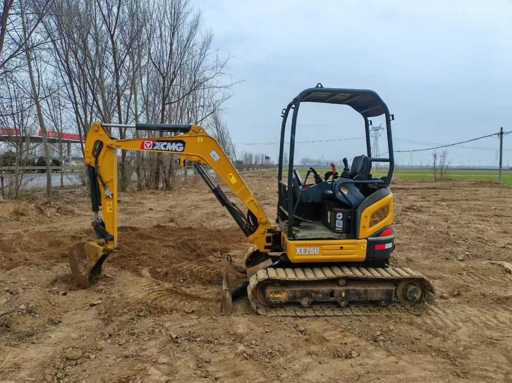 Buy XCMG XE26U Used Excavator / 1