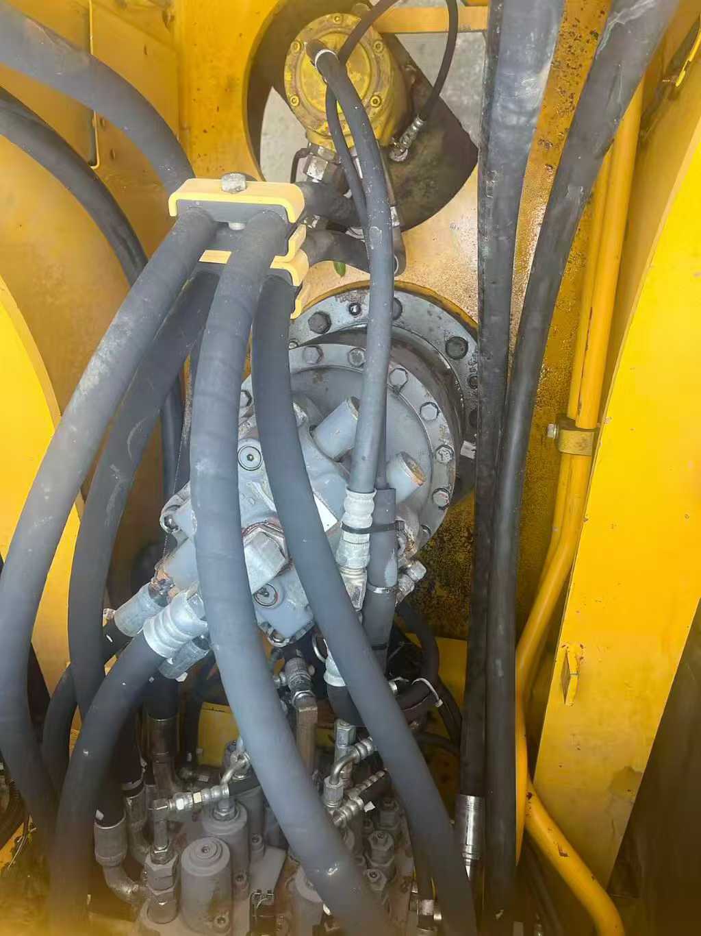 Buy Kato HD820V Used Excavator / 7 Used Kato HD820V Excavator 2016 Model / 7