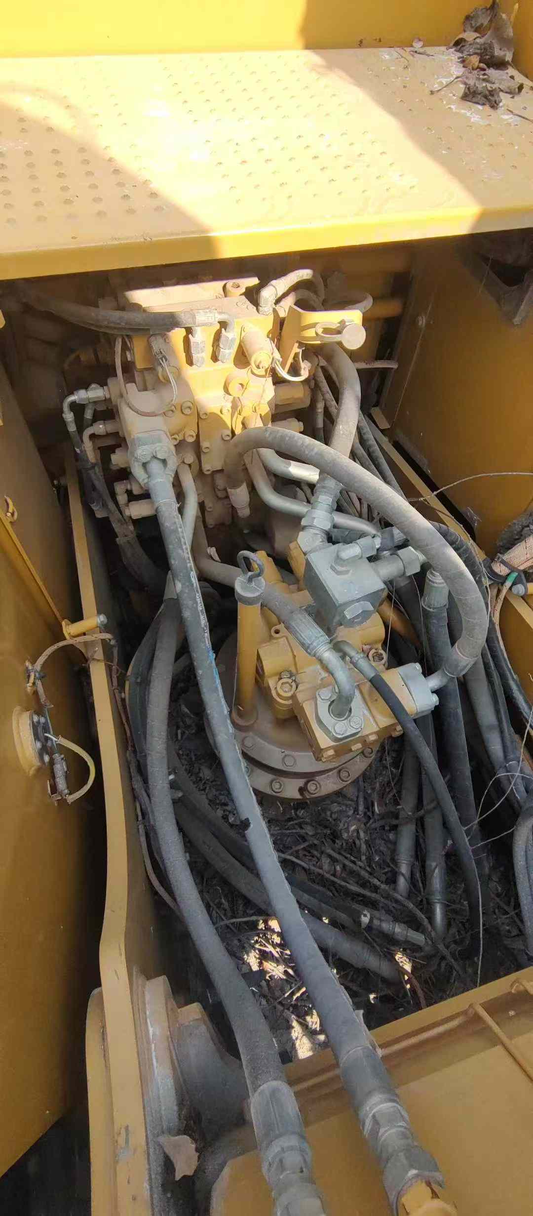 Buy Caterpillar 320E Used Excavator / 6 Used Caterpillar 320E Excavator 2017 Model / 6