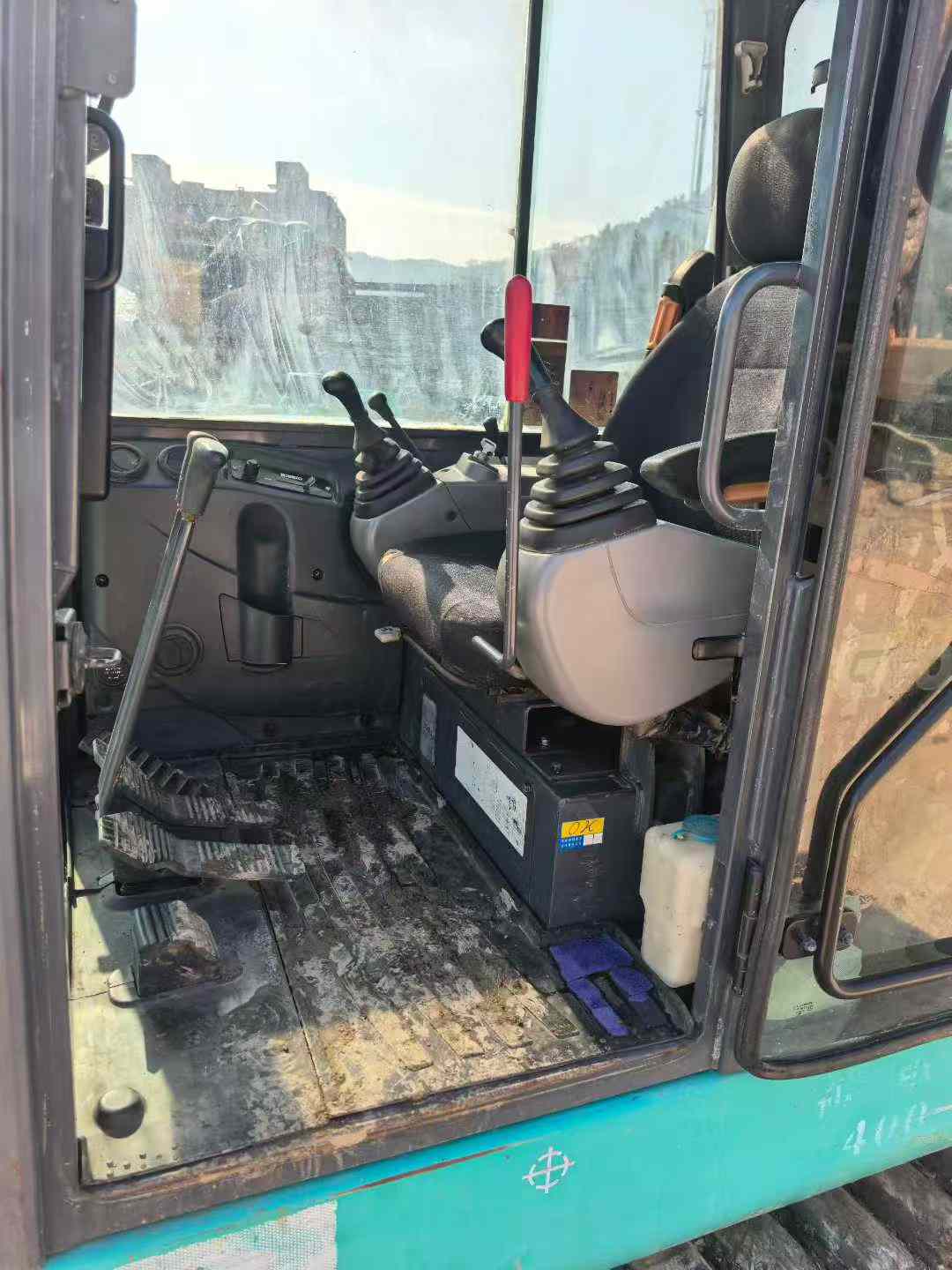 Buy Kobelco SK60 Used Excavator / 4 Used Kobelco SK60 Excavator 2020 Model / 4