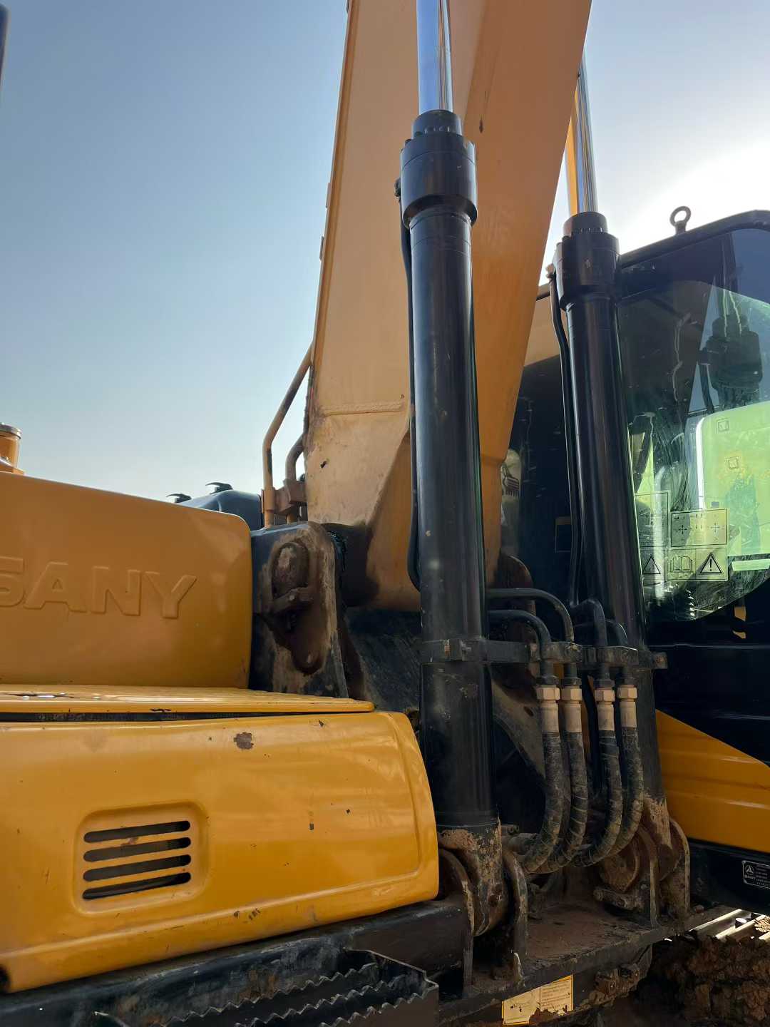 Buy Sany SY195C Used Excavator / 1