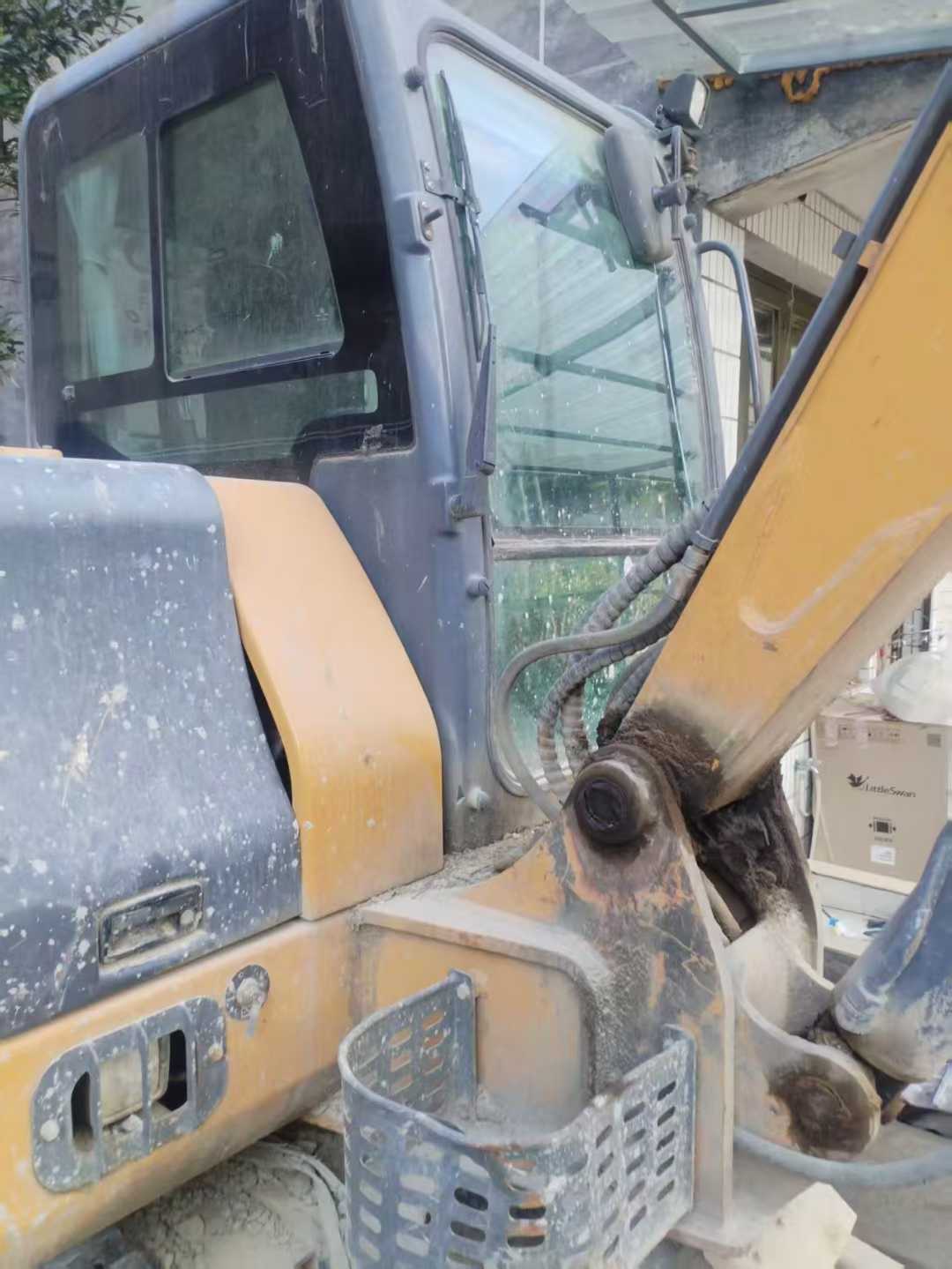 Buy XCMG XE60DA Used Excavator / 3 Used XCMG XE60DA Excavator 2016 Model / 3