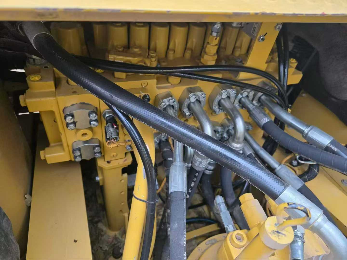 Buy Caterpillar 330L Used Excavator / 7 Used Caterpillar 330L Excavator 2020 Model / 7