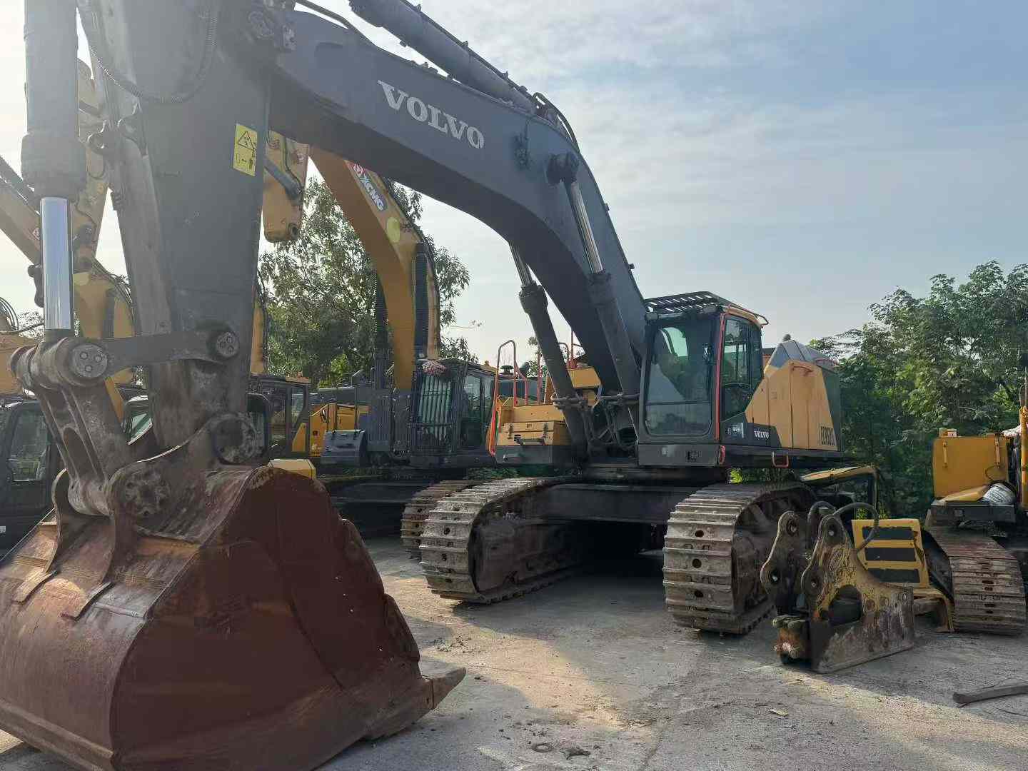 Buy Volvo EW50 Used Excavator / 2 Used Volvo EW50 Excavator 2018 Model / 2