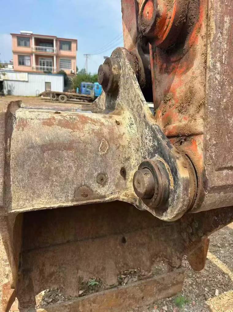 Buy Hitachi ZAXIS200 Used Excavator / 7 Used Hitachi ZAXIS200 Excavator 2020 Model / 7