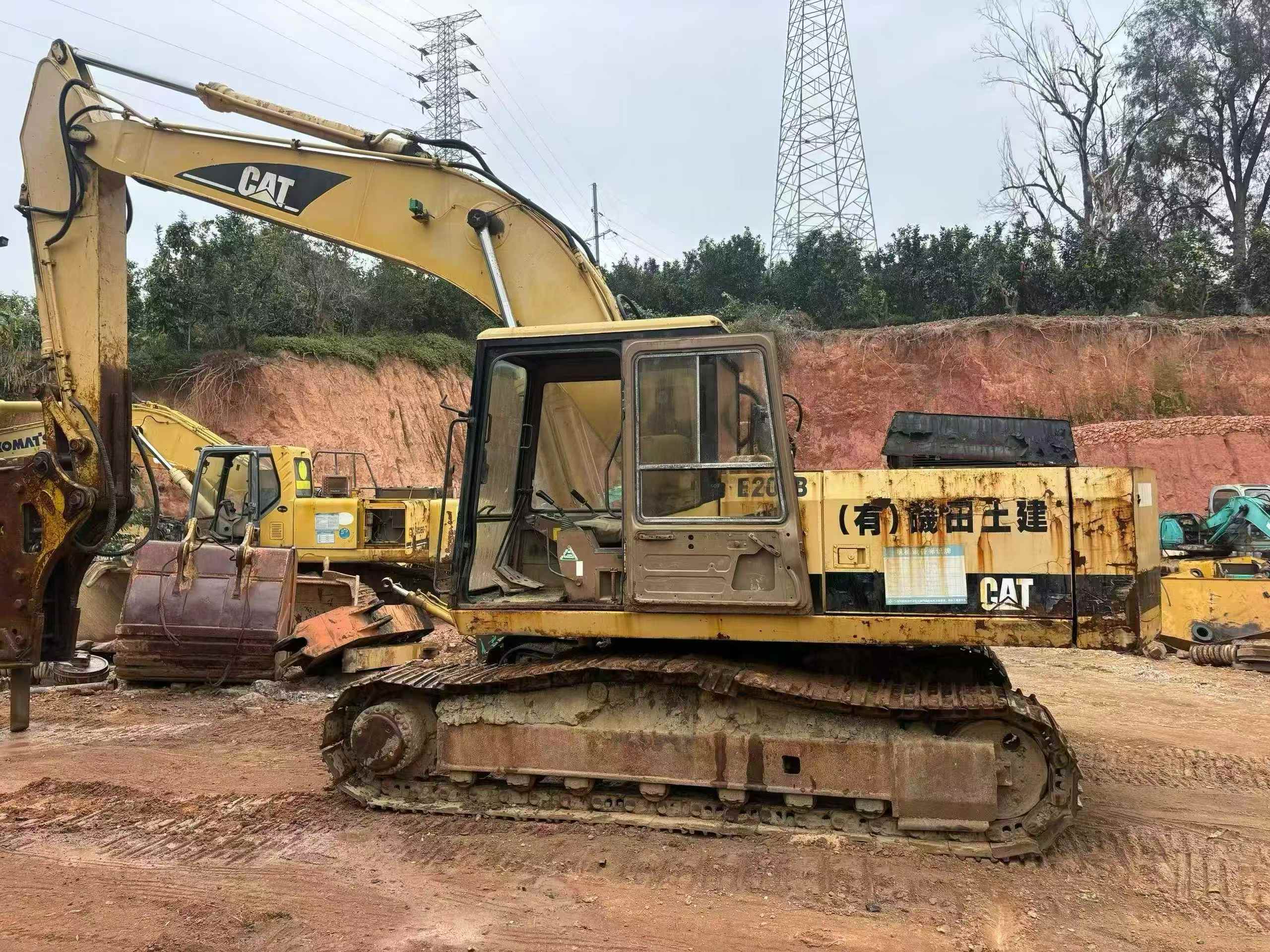 Buy Caterpillar CT20 Used Excavator / 2 Used Caterpillar CT20 Excavator 2016 Model / 2