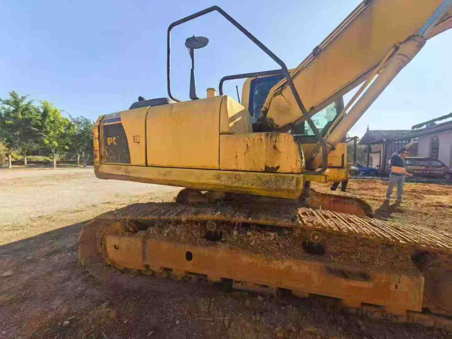 Buy Komatsu PC200 Used Excavator / 4 Used Komatsu PC200 Excavator 2012 Model / 4