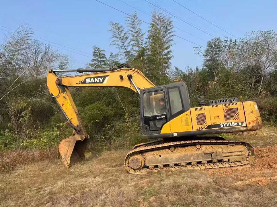 Buy Sany SY215C-9 Used Excavator / 1