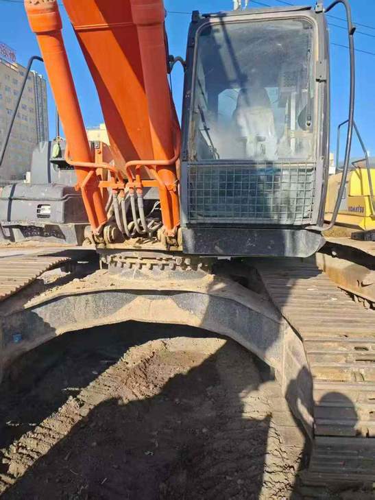Buy Hitachi EX300 Used Excavator / 1