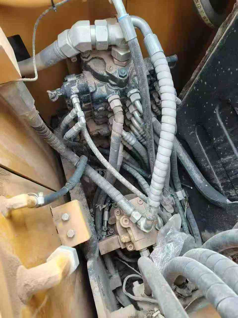 Buy Sany SY75 Used Excavator / 1