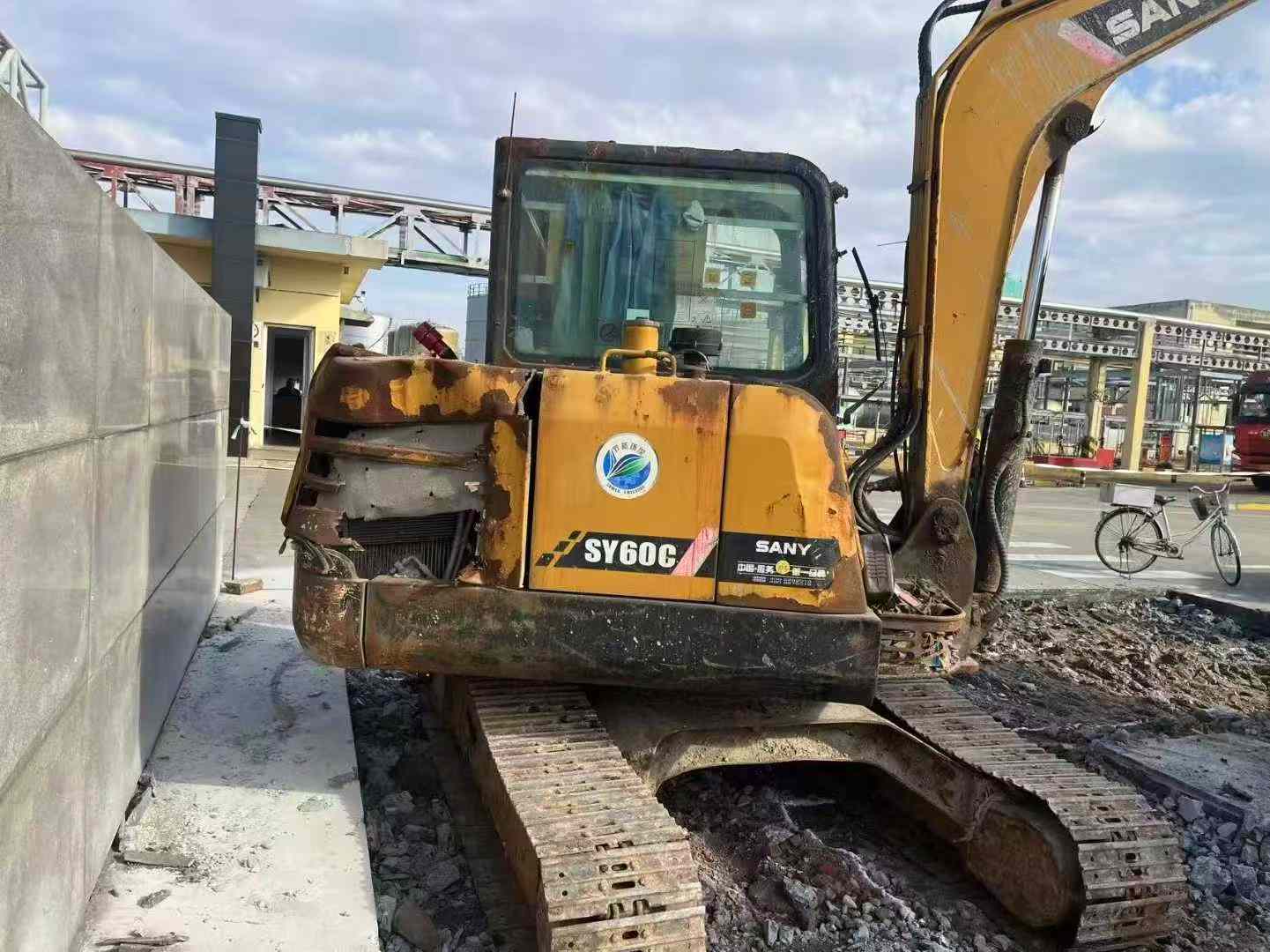 Used Sany SY60 Excavator 2020 Model / 3