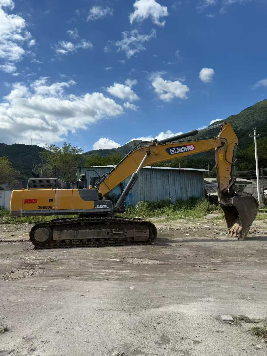 Buy XCMG XE490KS Used Excavator / 1