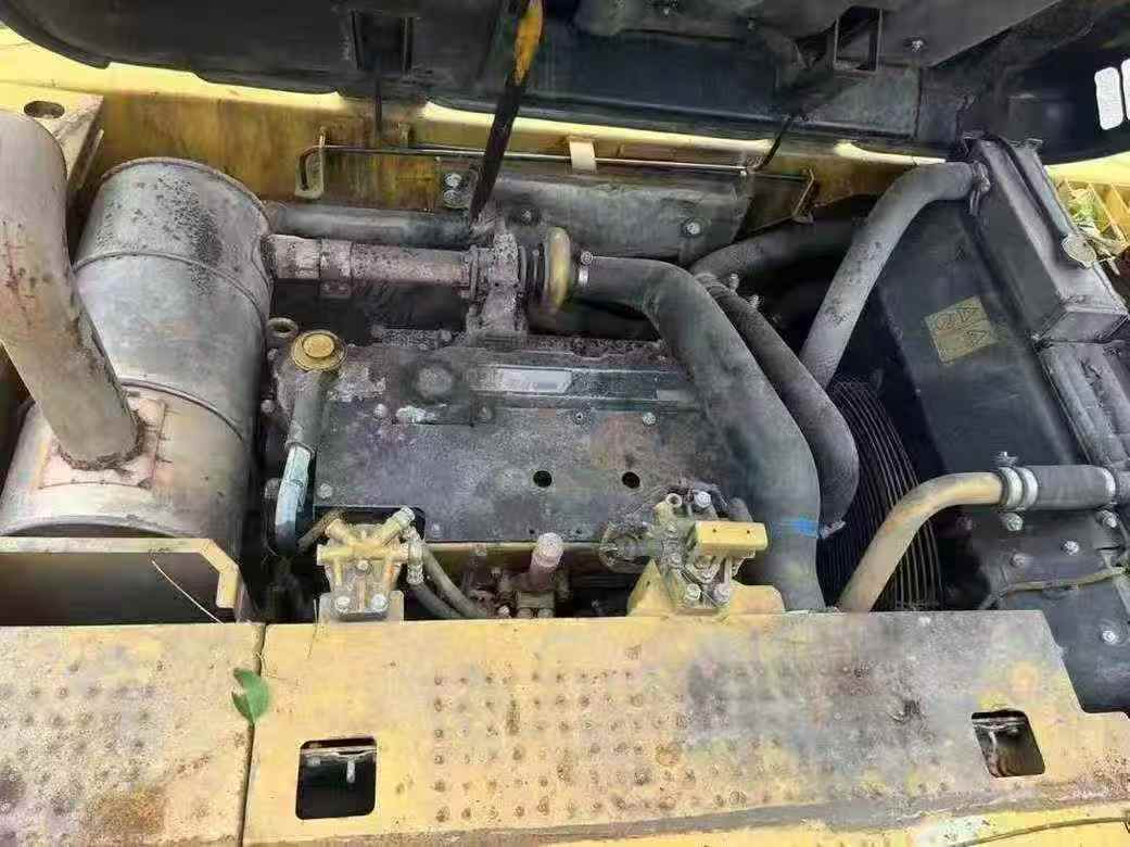 Buy Caterpillar 320D Used Excavator / 8 Used Caterpillar 320D Excavator 2016 Model / 8