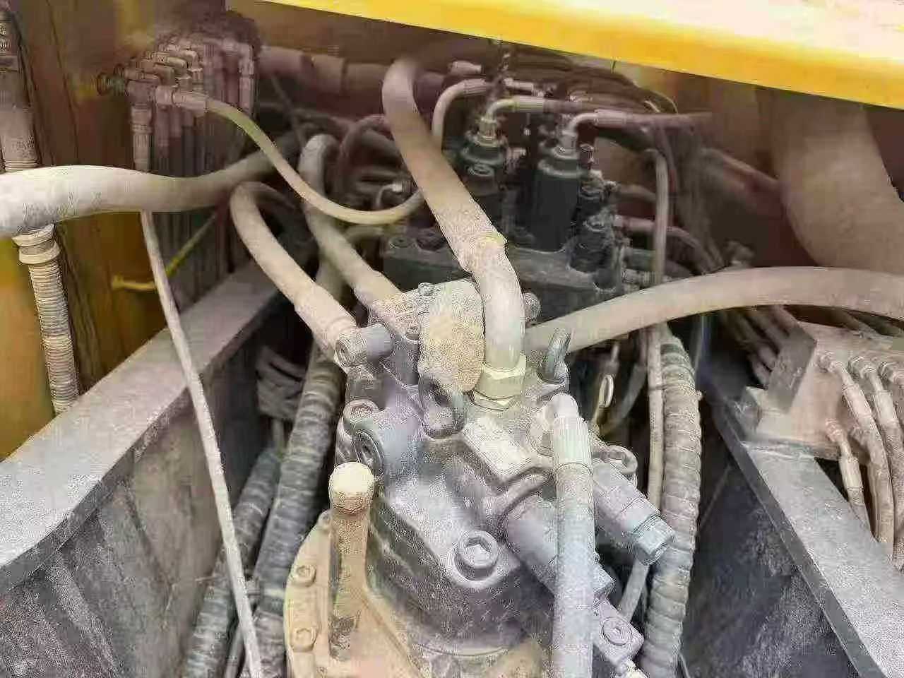 Buy XCMG LW200 Used Excavator / 8 Used XCMG LW200 Excavator 2022 Model / 8