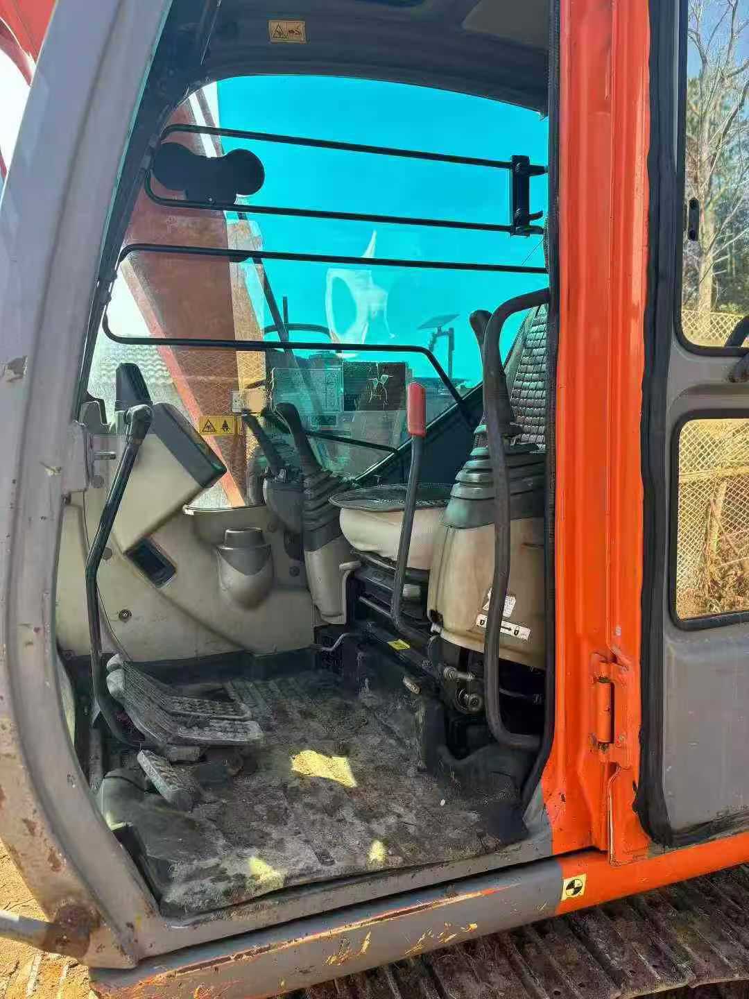 Buy Hitachi ZX60 Used Excavator / 7 Used Hitachi ZX60 Excavator 2012 Model / 7