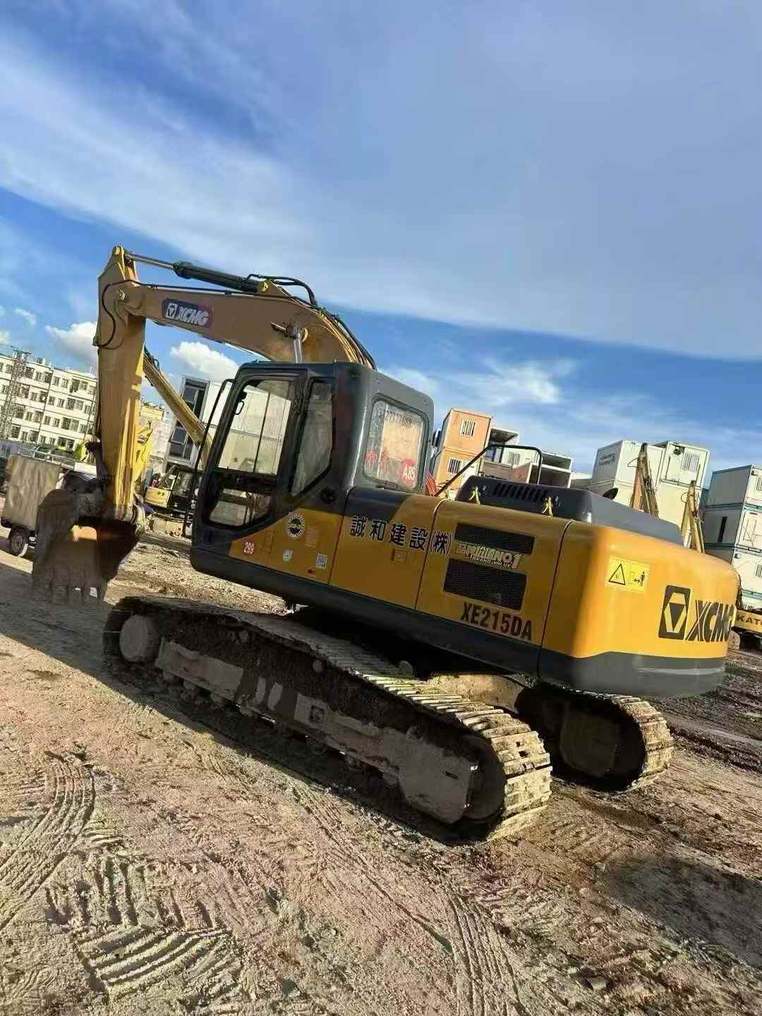 Buy XCMG XE215 Used Excavator / 3 Used XCMG XE215 Excavator 2016 Model / 3