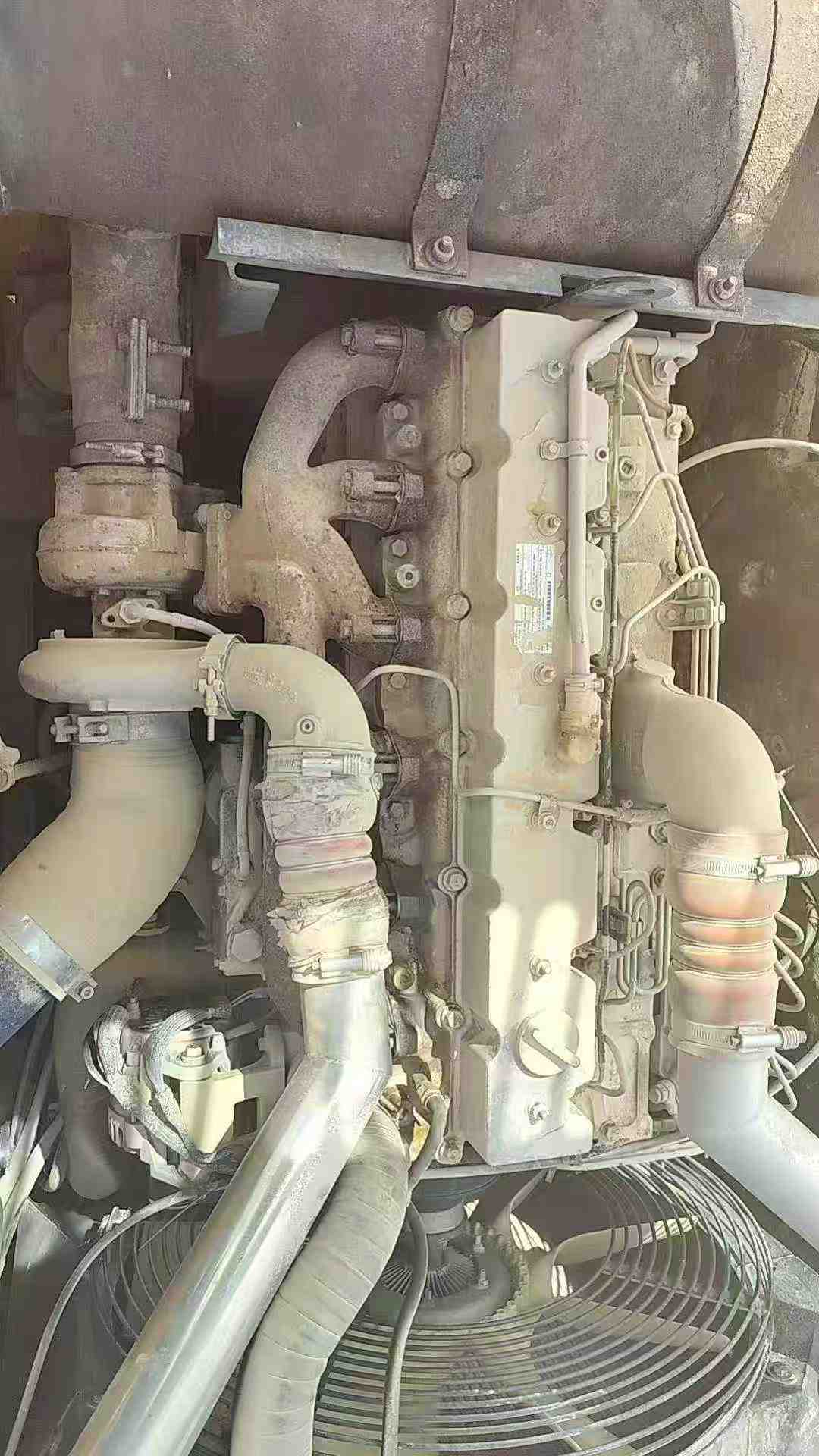 Buy Hyundai HX75 Used Excavator / 2 Used Hyundai HX75 Excavator 2012 Model / 2