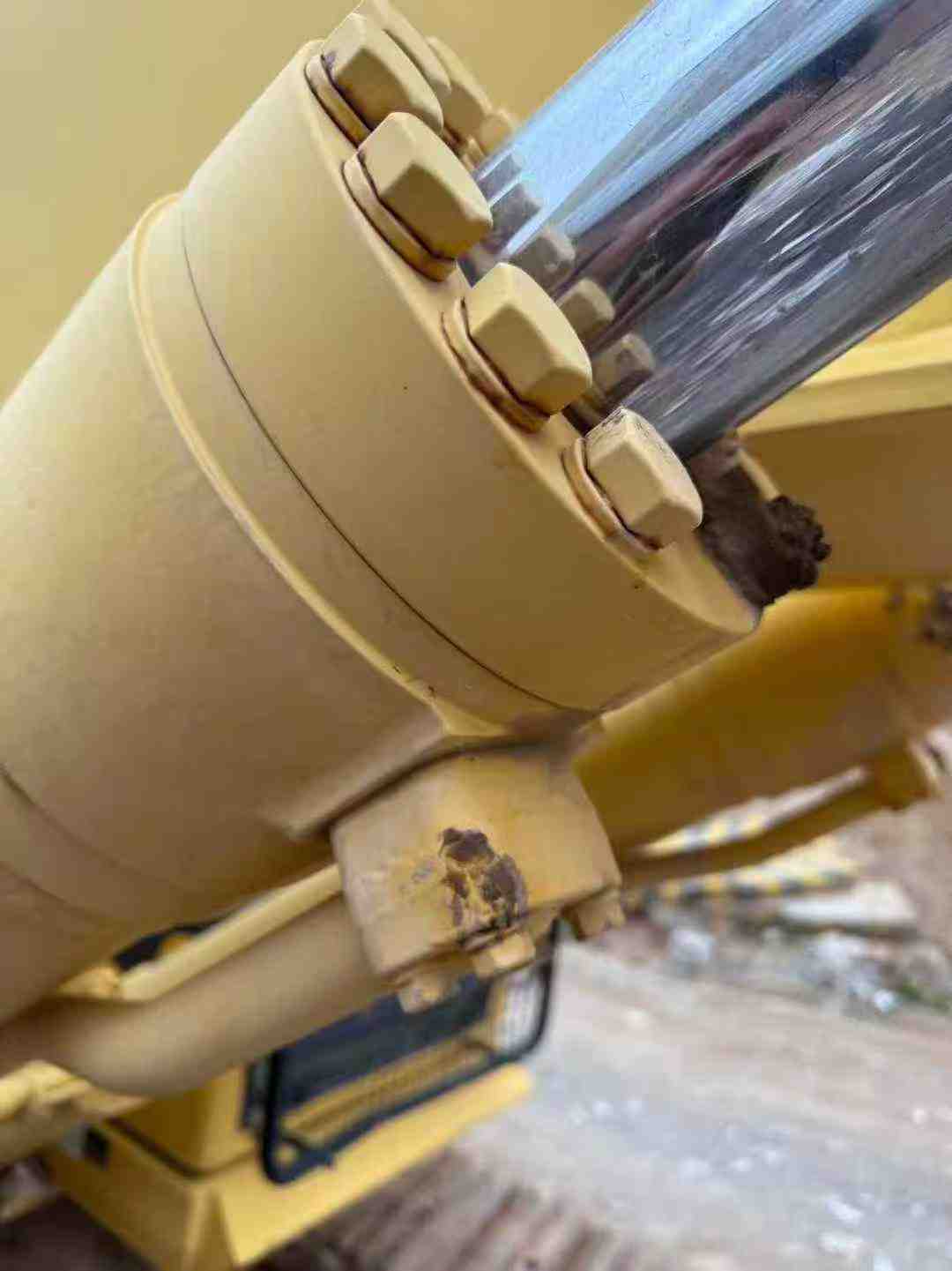 Buy Komatsu PC60-7 Used Excavator / 8 Used Komatsu PC60-7 Excavator 2016 Model / 8