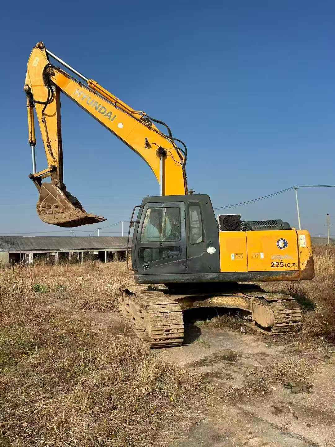 Buy Hyundai R225-7 Used Excavator / 1