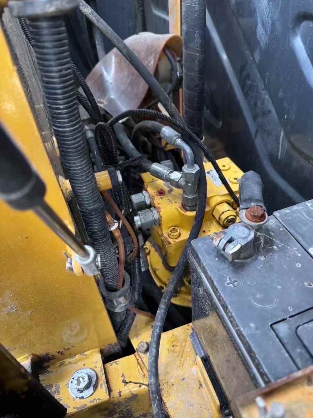 Buy XCMG XE60 Used Excavator / 8 Used XCMG XE60 Excavator 2018 Model / 8