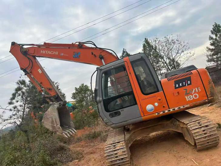 Buy Hitachi ZX120 Used Excavator / 1