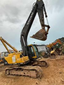 Buy Volvo EW210C Used Excavator / 4 Used Volvo EW210C Excavator 2016 Model / 4
