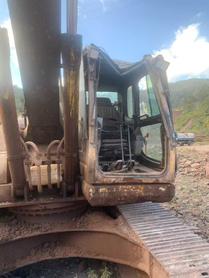 Buy Komatsu PC220-8 Used Excavator / 2 Used Komatsu PC220-8 Excavator 2017 Model / 2