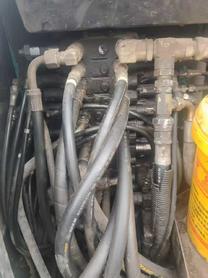 Buy Kobelco SK60 Used Excavator / 7 Used Kobelco SK60 Excavator 2014 Model / 7