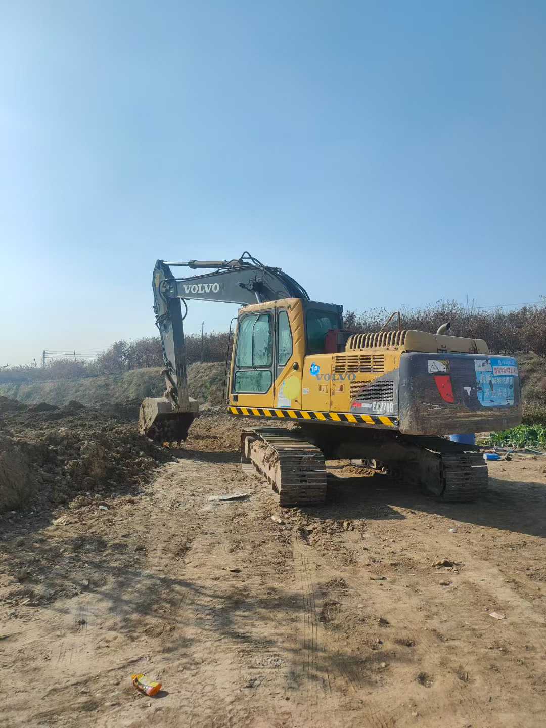 Buy Volvo EW210C Used Excavator / 2 Used Volvo EW210C Excavator 2016 Model / 2