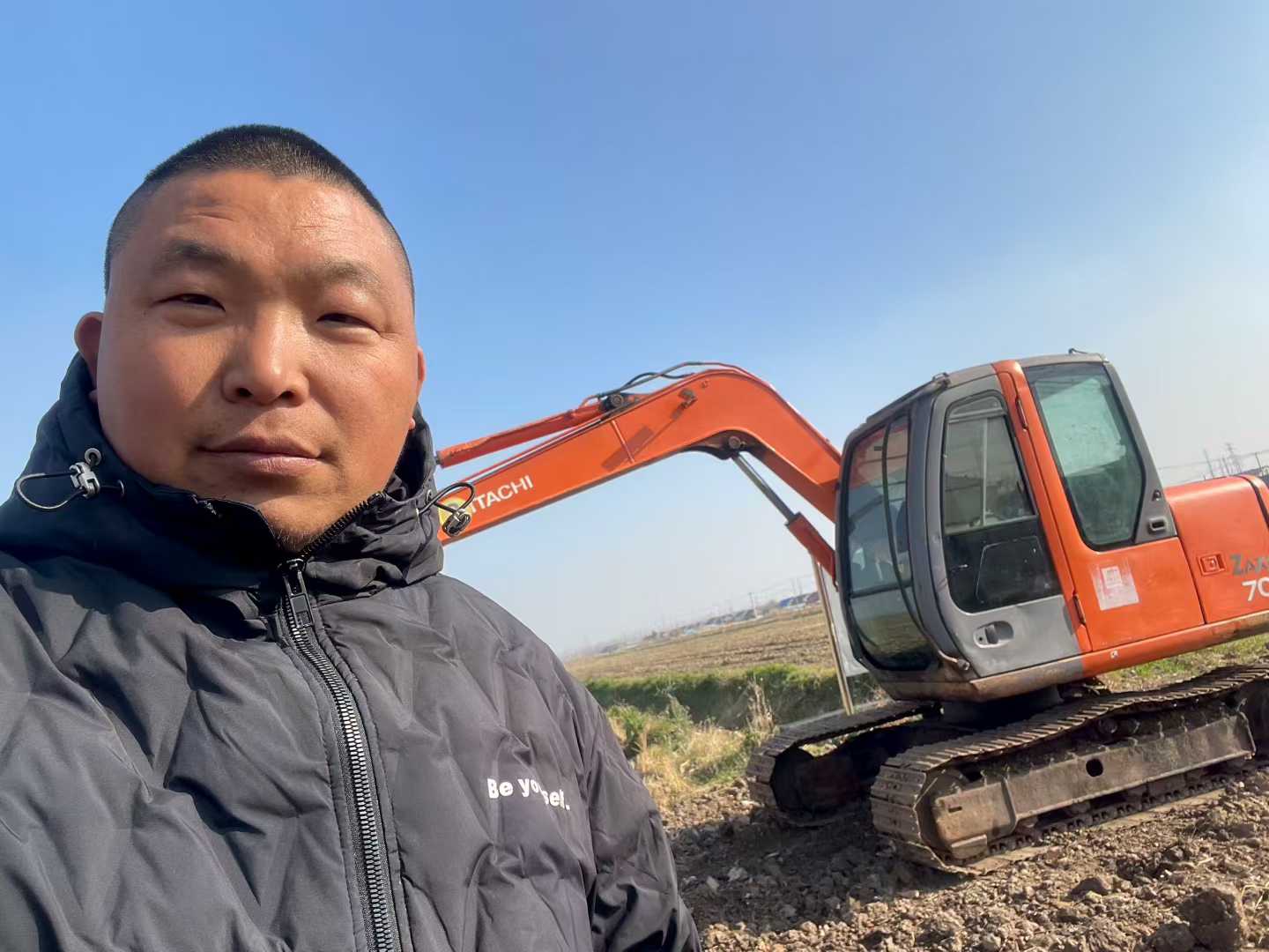 Buy Hitachi ZX70 Used Excavator / 1