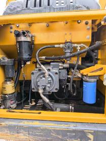 Buy XCMG LW200 Used Excavator / 7 Used XCMG LW200 Excavator 2020 Model / 7