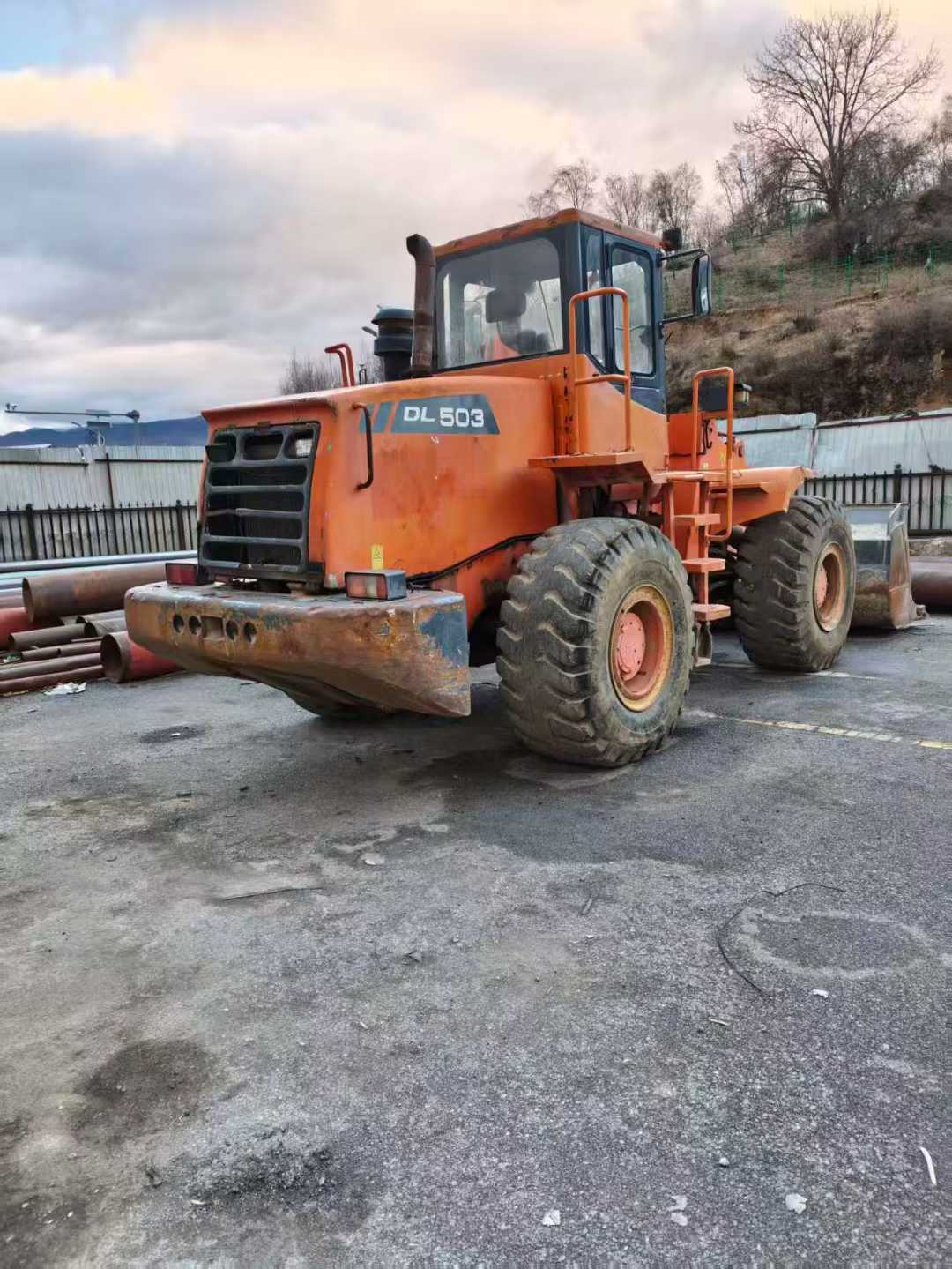 Buy Doosan DL507-9C Used Excavator / 2 Used Doosan DL507-9C Excavator 2016 Model / 2